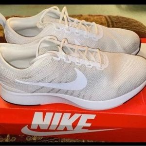 Nike Dualtone Racer Youth Size 7 Womens Size 8.5 Preowned